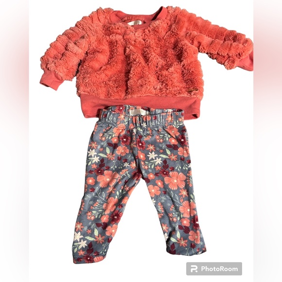 Baby Tahari outfit - Picture 4 of 6